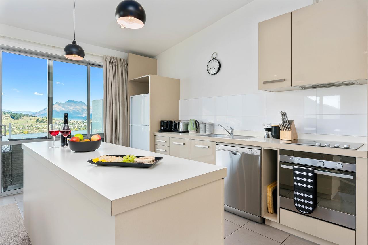 Contemporary Hilltop Abode 皇后镇 外观 照片